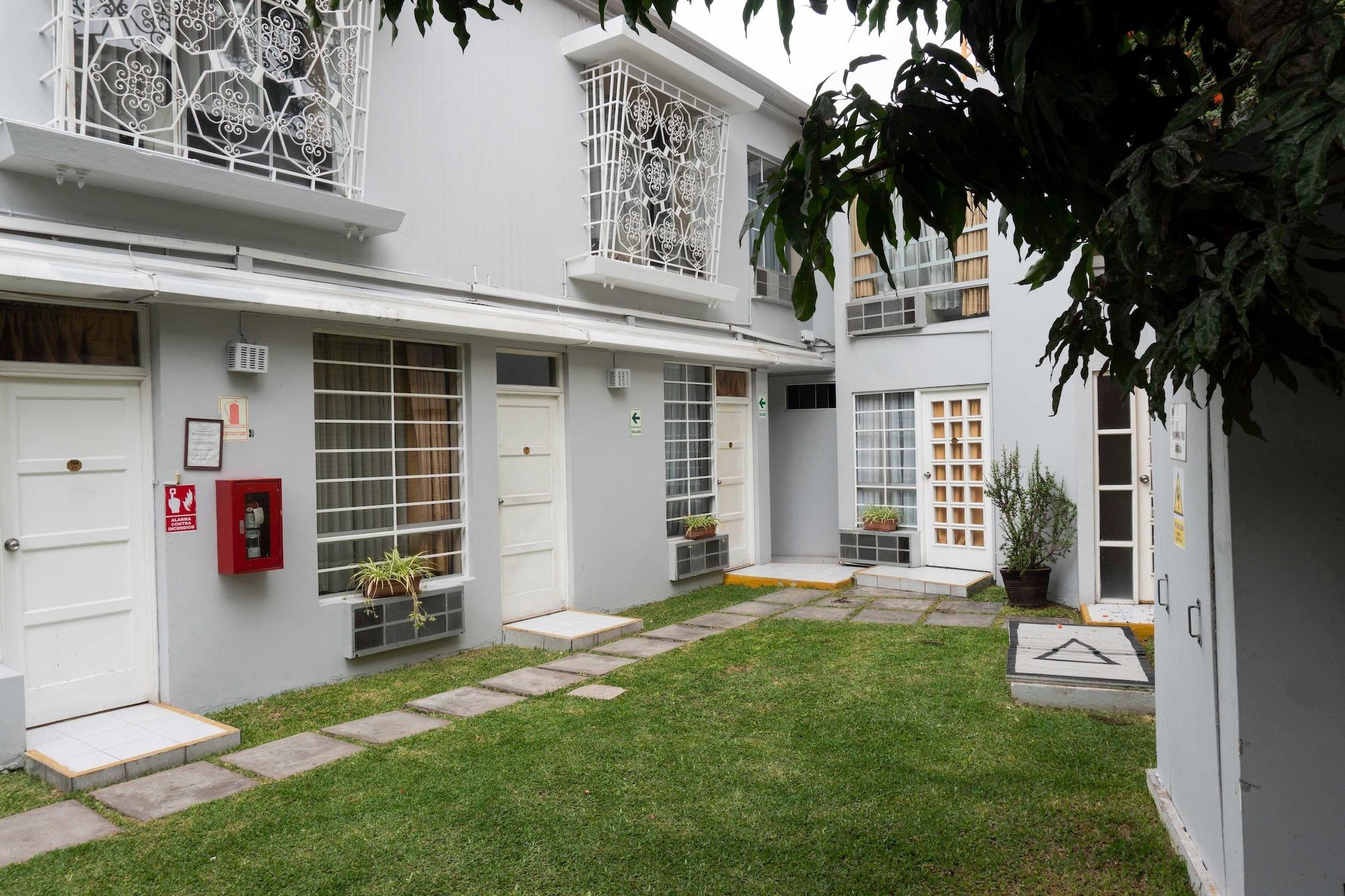 Hotel Basadre Suites Lima Bagian luar foto